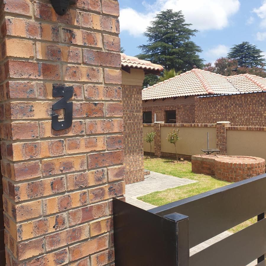 Lloyds - 3 Apartment Ermelo Luaran gambar